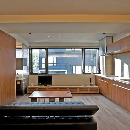 Setsugetsu Apartment